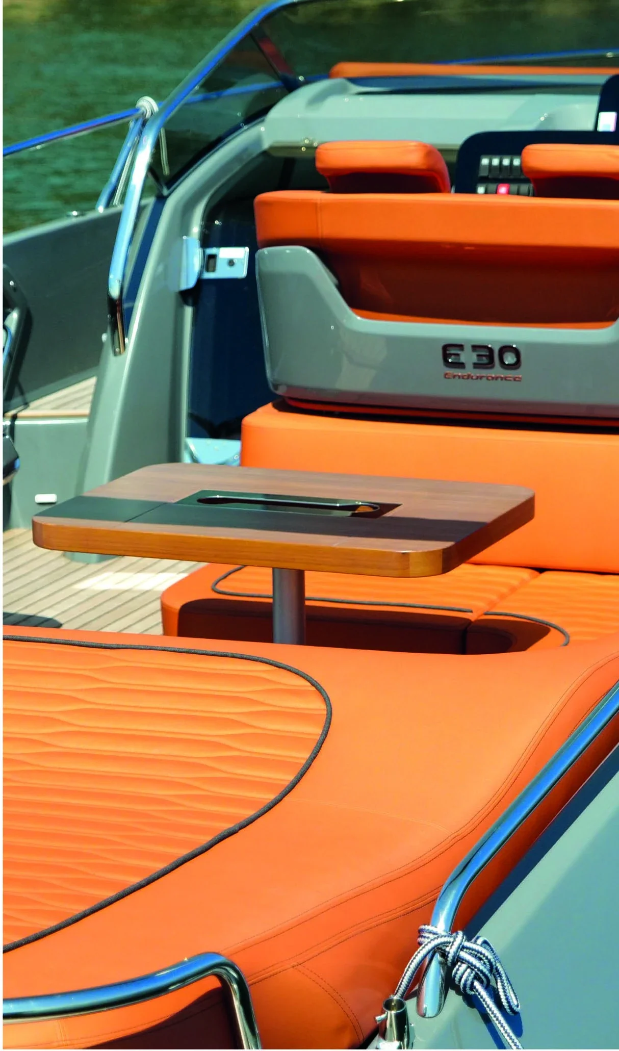 Cranchi E30 Endurance - location yacht Cannes, photo 7