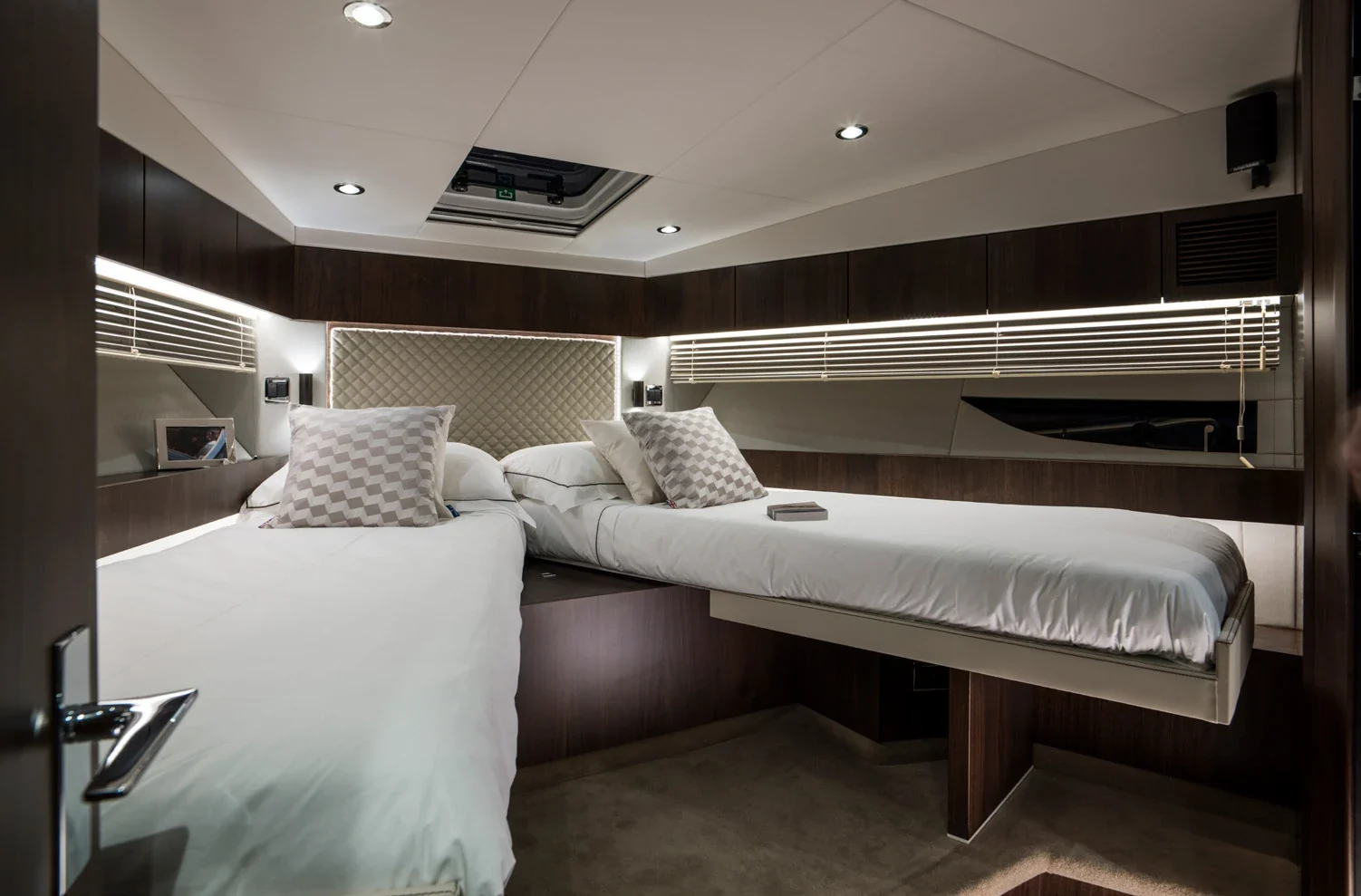 Fairline Targa 48 - location yacht Cannes, photo 9
