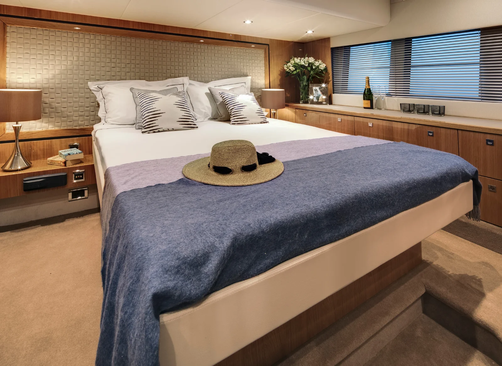 Fairline Targa 48 - location yacht Cannes, photo 12